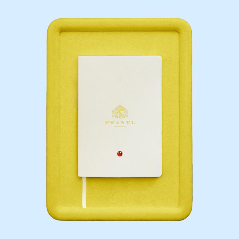 Carnet Blanc Support Jaune Fond Bleu